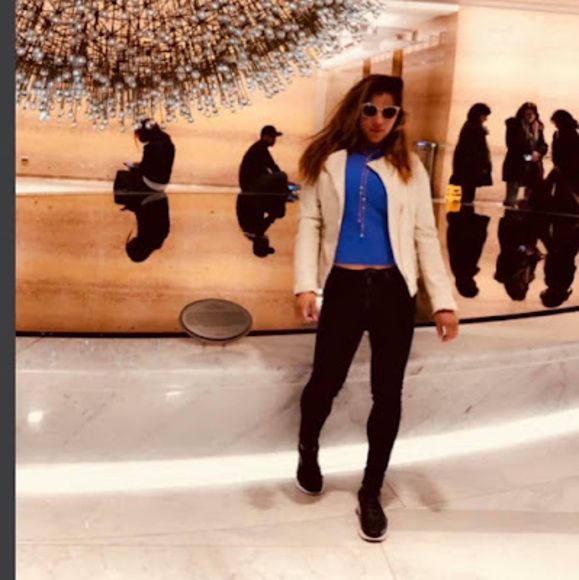 Meet your Posher, Twendy - Picture 1 of 1